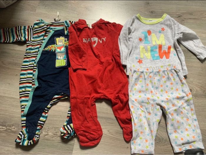 Lot de 21 pyjamas 6 mois - photo numéro 7