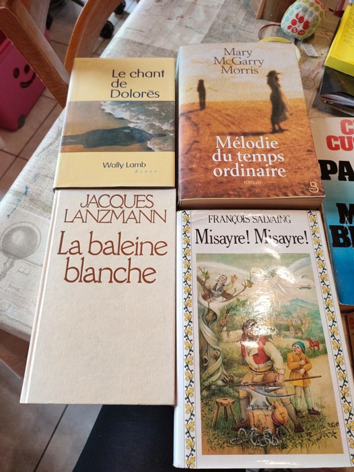 Lots de livres. - photo numéro 2