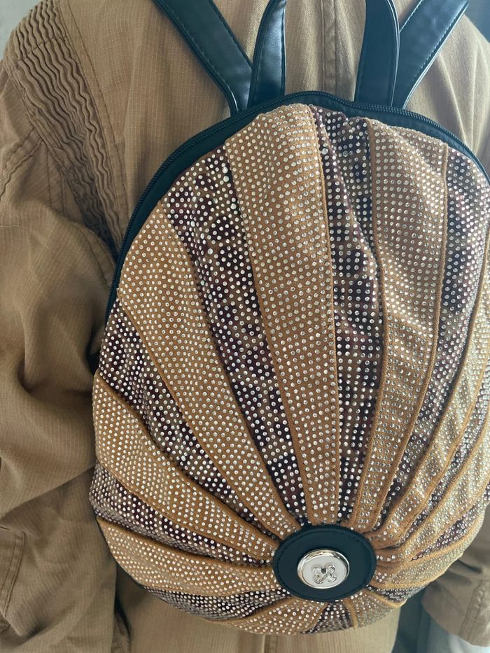 Sac à dos marron en simili cuir avec strass – sport, danse, gym - photo numéro 3