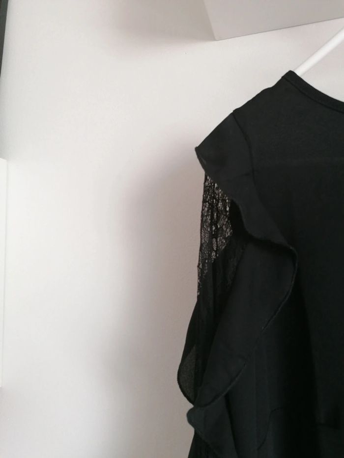 Blouse manches frou frou dentelle noire Promod 38 - photo numéro 8
