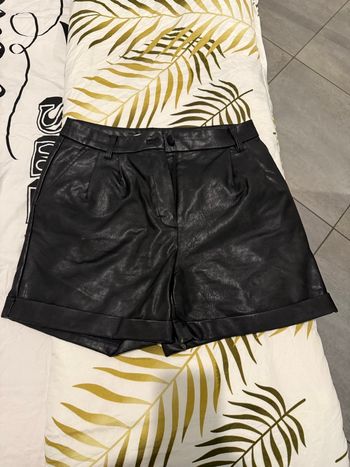 Short cuire femme