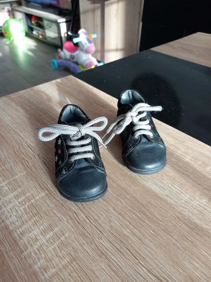 Chaussure bébé 17 - photo numéro 4
