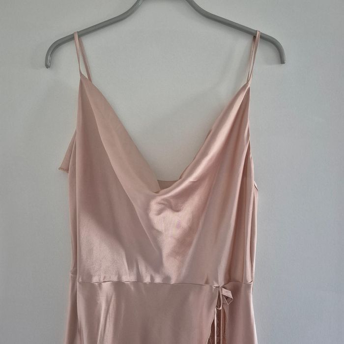Nuisette en satin et dentelle rose pale beige - Shein - Taille M : 38 - 40 - photo numéro 2