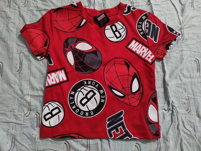 T-shirt officiel NBA Spiderman T.18-24 mois