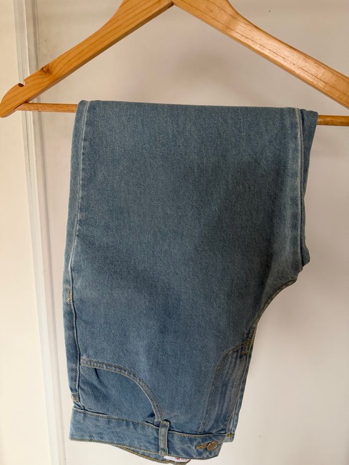 Jean bleu - photo numéro 2