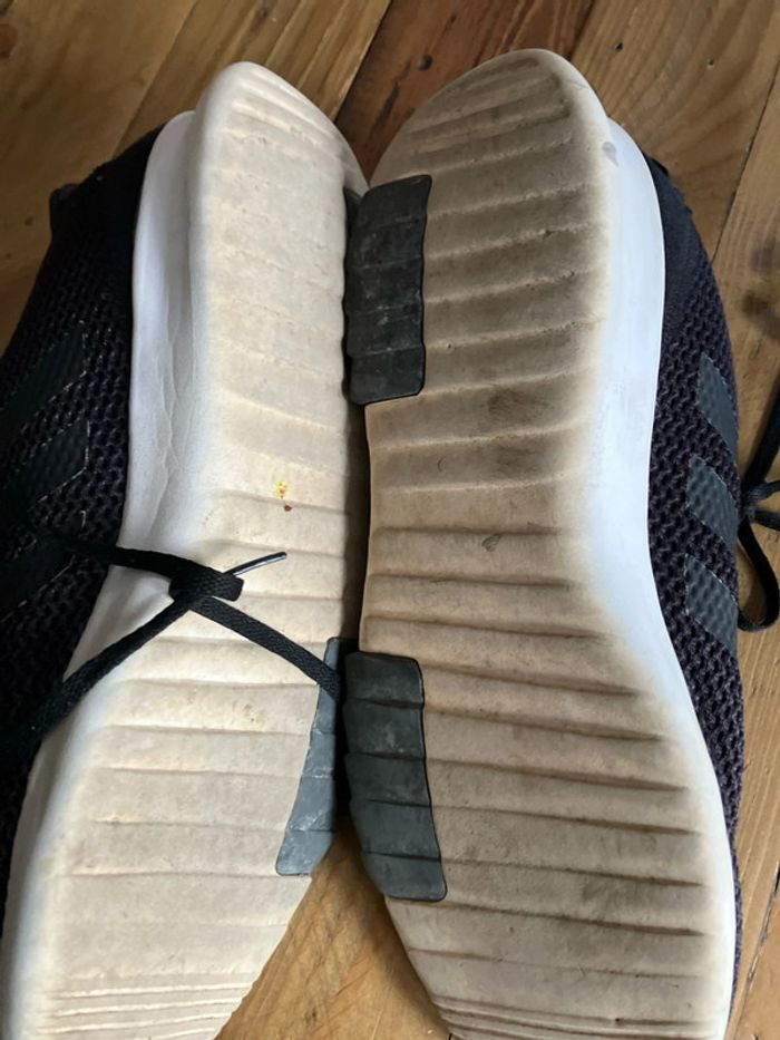 Chaussure adidas taille 46 - photo numéro 4