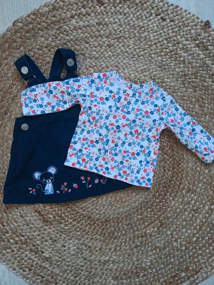 Robe salopette  fleure taille 3 mois - photo numéro 2