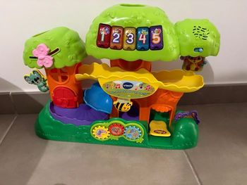 Arbre à balle interactif