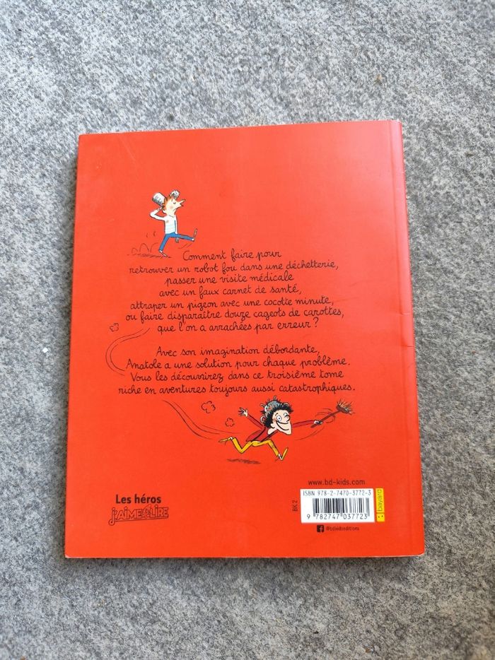 Bd livre Anatole Latuile tome 3 personne en vue - photo numéro 2