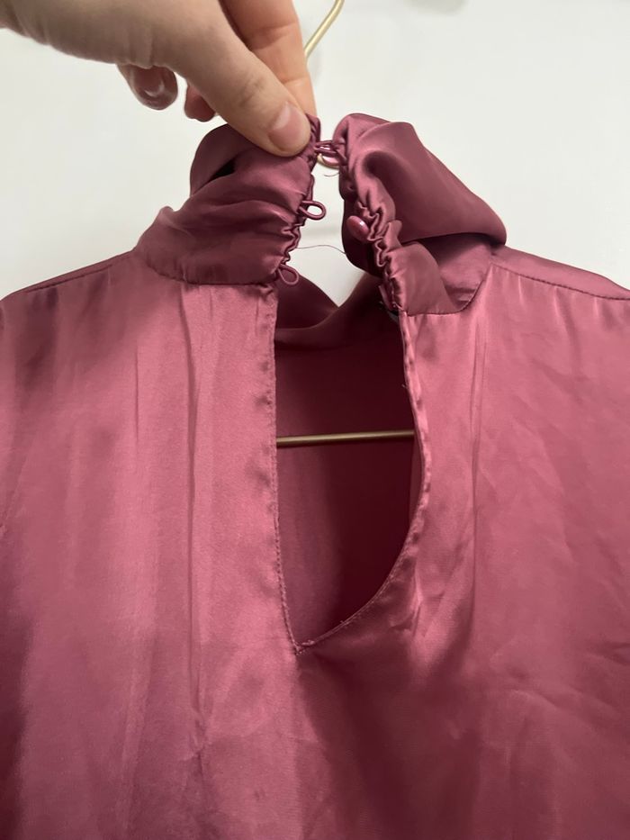 ZARA blouse satin rose bordeaux - photo numéro 3