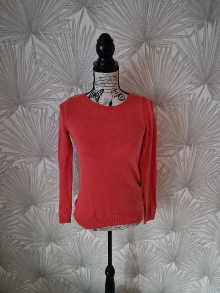 Joli pull col rond C&A taille 36