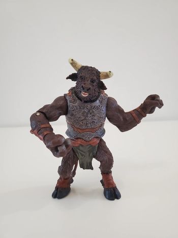 Disney Figurine du Minotaure du Monde de Narnia Minotaur chronicles of Narnia Hasbro Bon État 16cm.