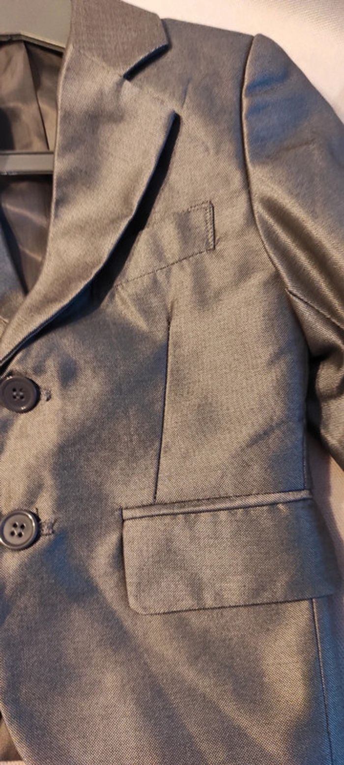 Costume cérémonie 12 mois - photo numéro 7