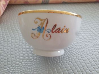 Bol Alain en porcelaine peint à la main peinture or 12%
