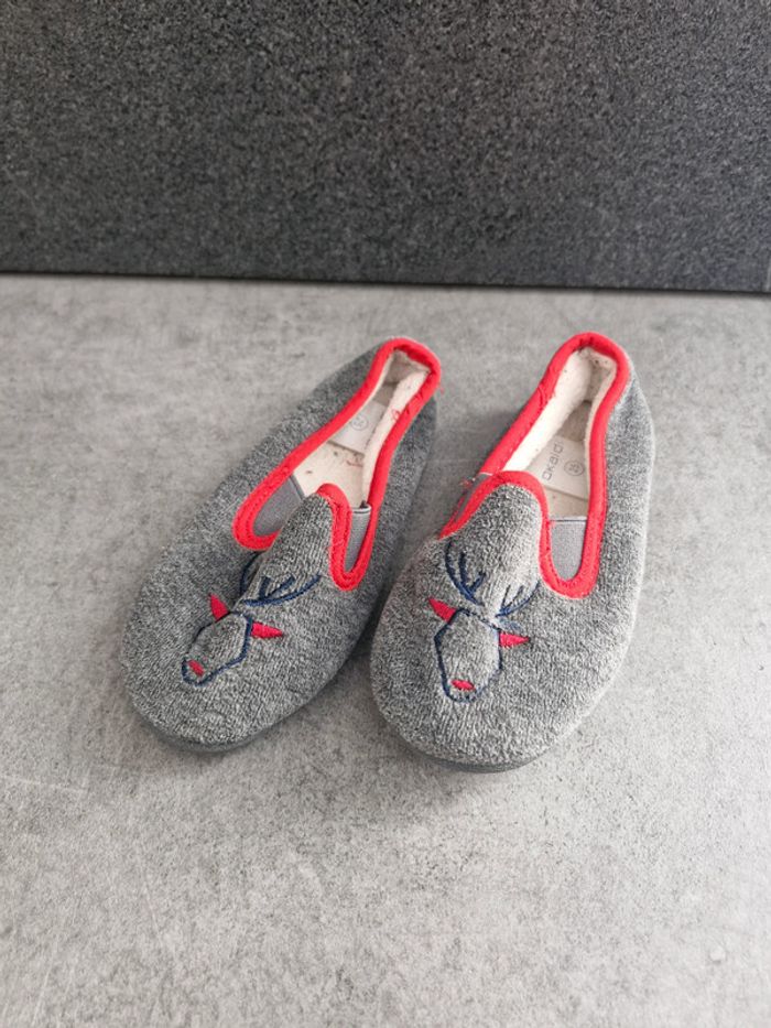 Chausson mixte 25 Okaïdi gris rouge - photo numéro 2