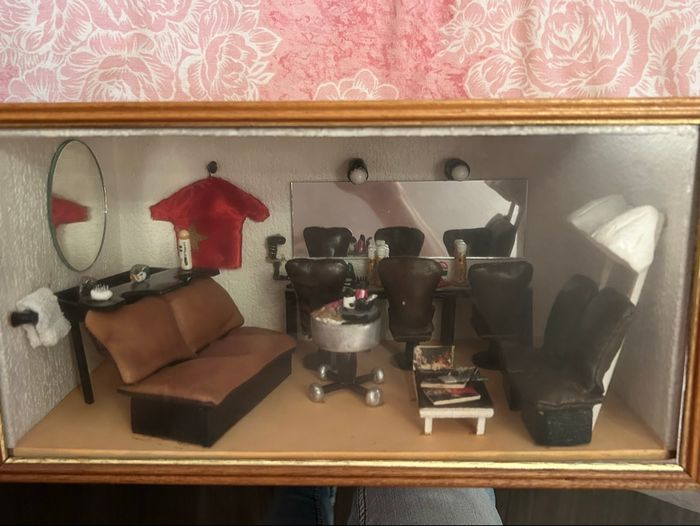 Vitrine miniature coiffeur rétro - photo numéro 5
