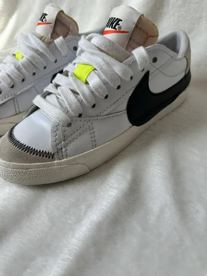 Nike blazer low 77 jumbo - homme taille 44 - photo numéro 2
