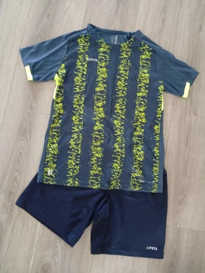 Ensemble de foot Decathlon