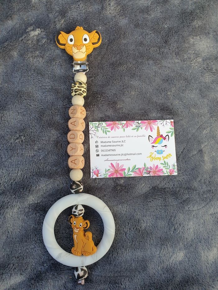 Suspension personnalisée Disney Le roi lion Simba - photo numéro 2