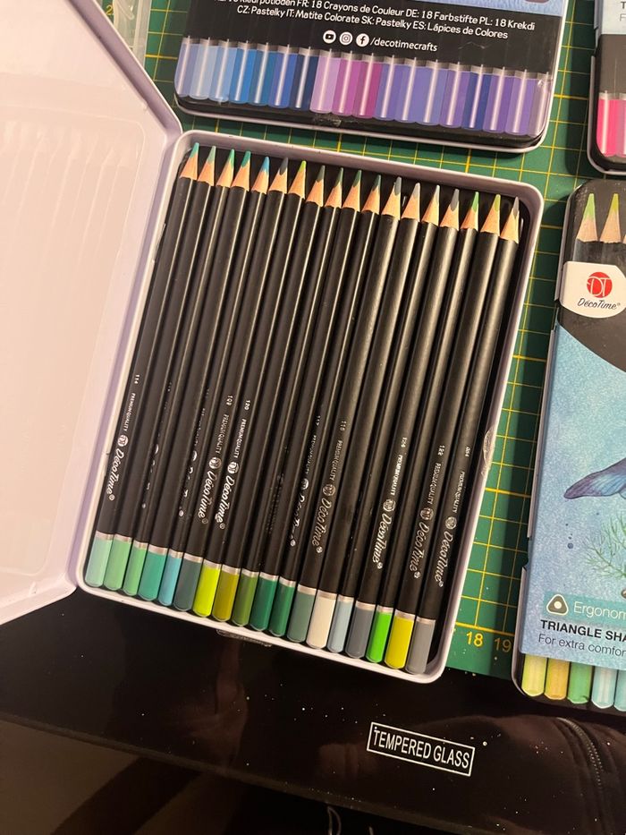 Gros lots crayon de couleur - photo numéro 3