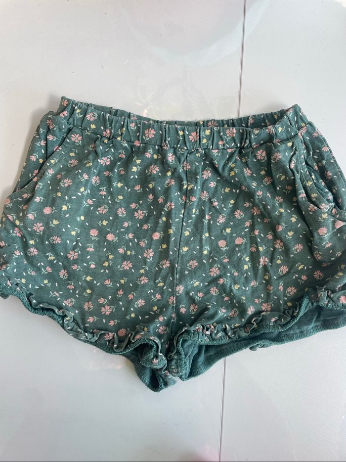 Lot 3 shorts fille 5 ans - photo numéro 4