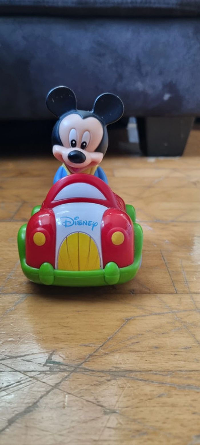 Voiture mickey