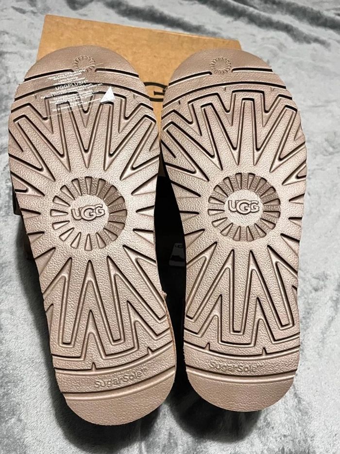 UGG Ultra Mini 38 - photo numéro 4