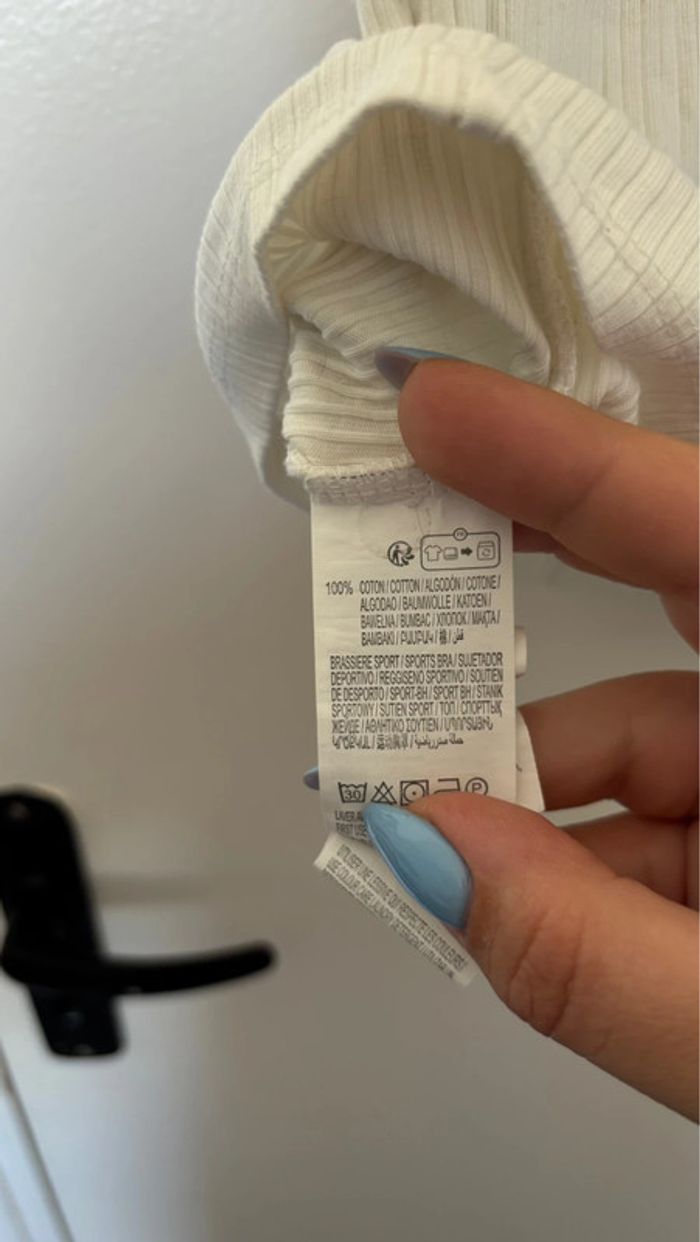 Débardeurs court lot de 2 taille L Kiabi en bon état - photo numéro 5