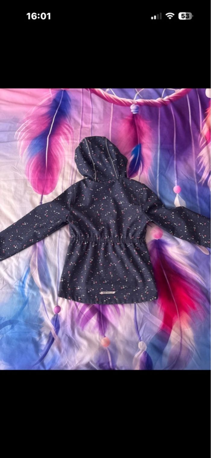 Veste coupe vent 9/10 ans - photo numéro 2