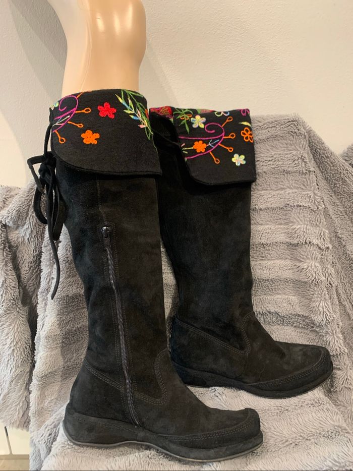 Bottes Lundi bleu taille 37 - photo numéro 3