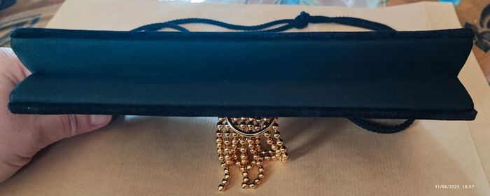 Pochette avec bandoulière - photo numéro 4