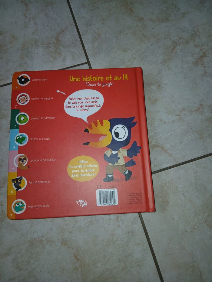 Livre Une histoire et au lit dans la jungle - photo numéro 2