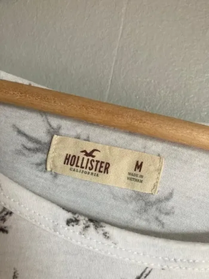 T-shirt crop top été Hollister motif palmier – Taille M - photo numéro 2