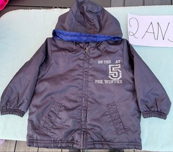 Coupe-vent garçon blanc et marine – Taille 2 ans