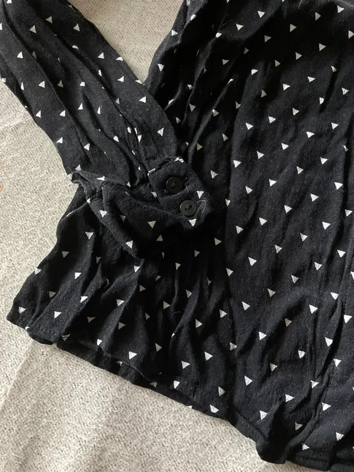 Chemise noire à motifs triangle Mademoiselle R – Taille S - photo numéro 2