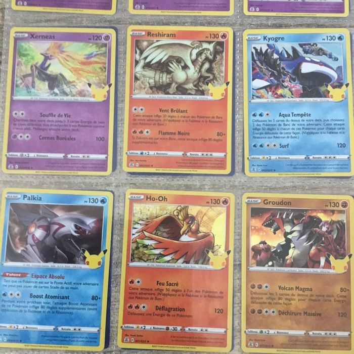Cartes Pokémon célébrations . - photo numéro 6
