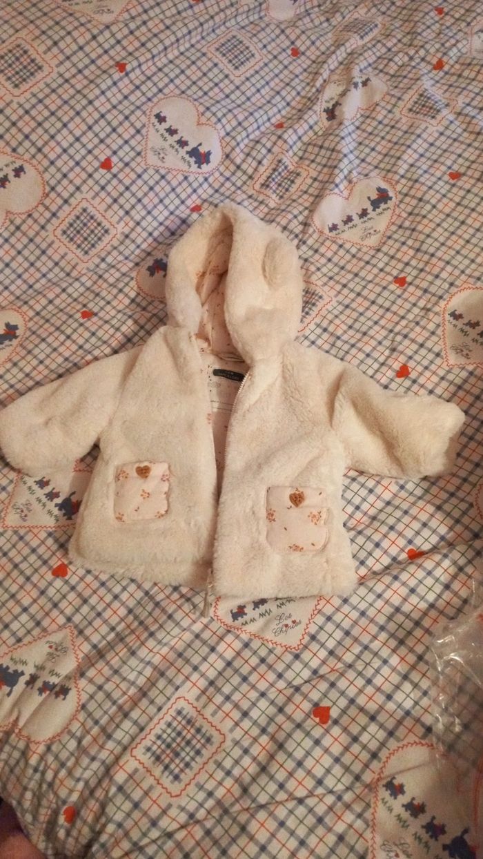 Manteau  3 mois marque tape à l'œil - photo numéro 2