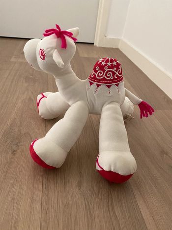 Peluche chameau neuf