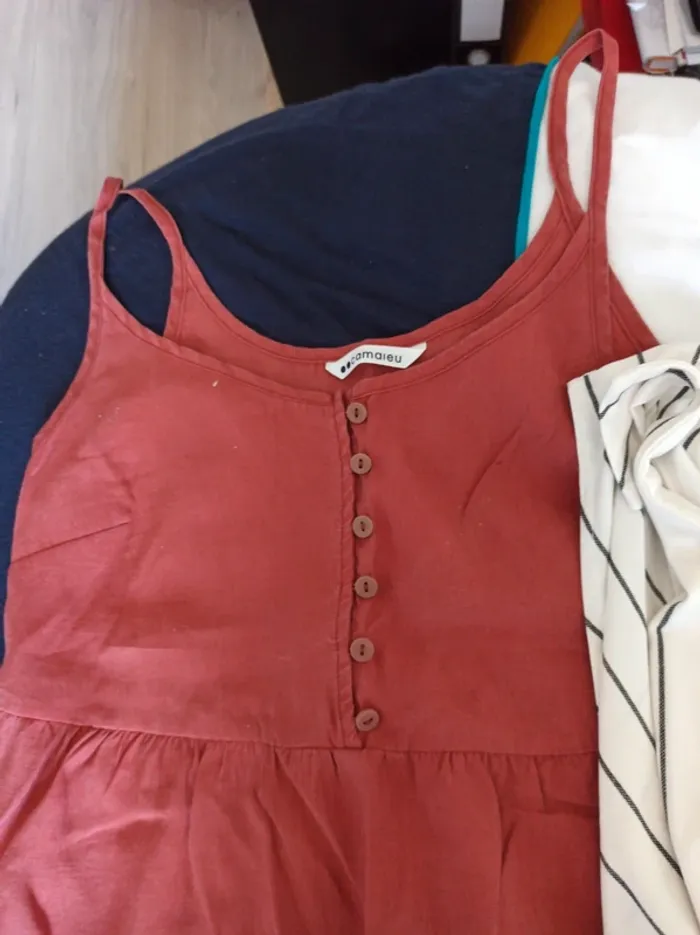 Lot de 9 vêtements femme taille S ( lot 5) - photo numéro 2