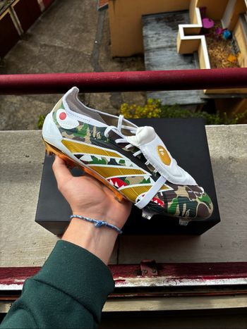 Crampons Adidas x Bape Predator - Taille 44 - Neufs
