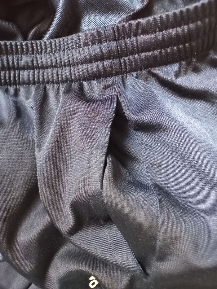 Jogging  Adidas  15 -16 ans - photo numéro 4