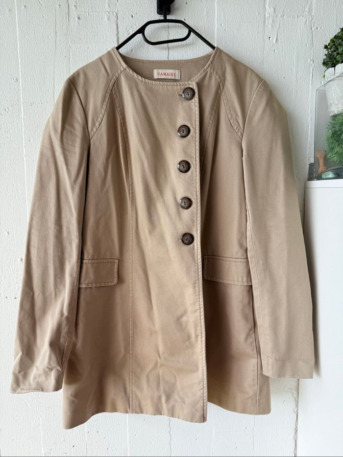 Veste Camaïeu Porté une fois comme neuf  Etiquette taille et composition coupée car trop longue  Tout doublé  Détails cf photos Prix d'achat 60€ - photo numéro 7