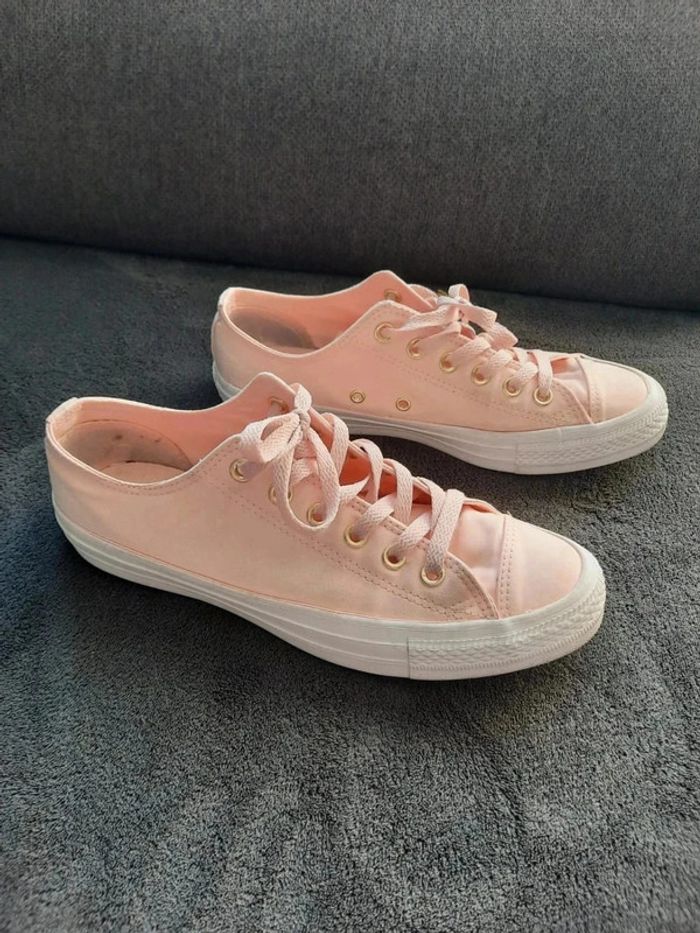 Basket Converse femme T40 - photo numéro 2