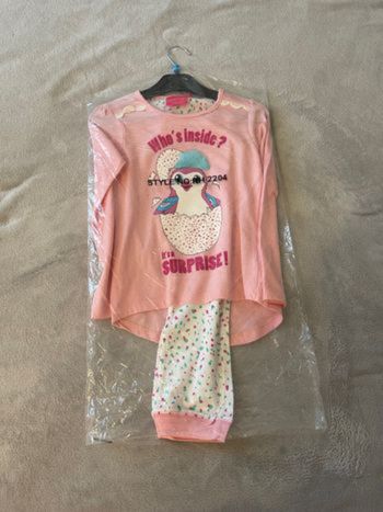 Pyjama fille neuf avec étiquette