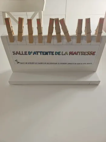 Salle d'attente de la maitresse
