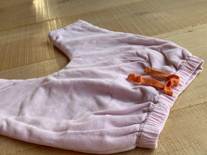 Pantalon 6 mois - photo numéro 3