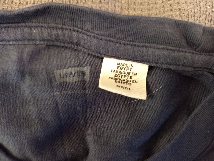 T-shirt Levi's taille S - photo numéro 3