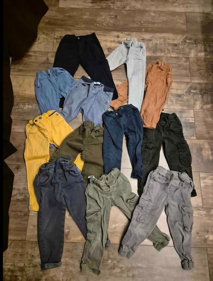 Lot vêtements garçon 3ans - photo numéro 2