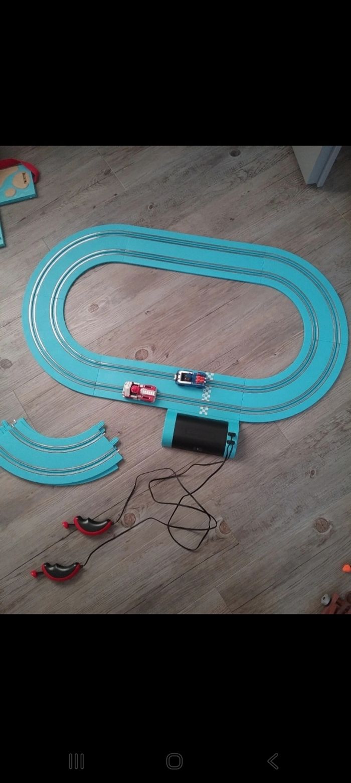 Circuit télécommandé Pat Patrouille - photo numéro 3