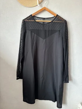 Robe noire taille 38/40